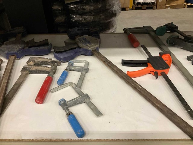 Handgereedschap en opbergbakken (31x) - afbeelding 6 van  7