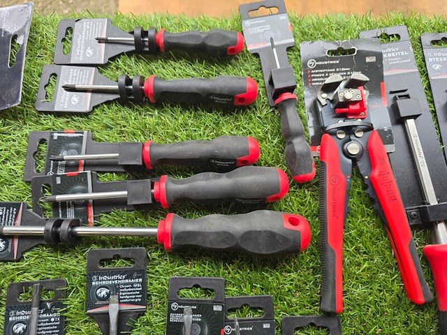 Handgereedschap in bahco koffer industries, partij - afbeelding 11 van  13