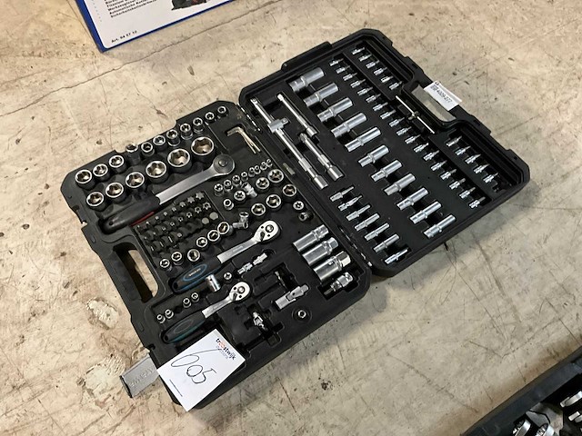 Handgereedschap set - afbeelding 2 van  4