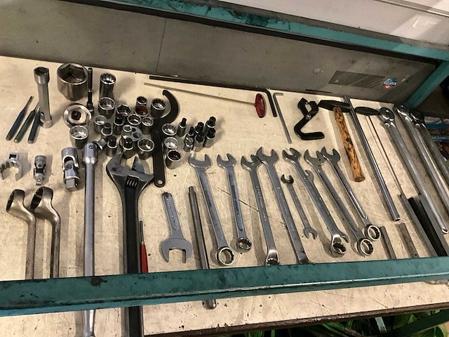 Handgereedschap - afbeelding 1 van  8