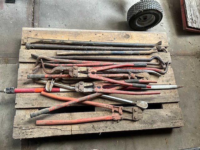 Handgereedschap - afbeelding 1 van  2