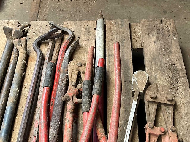 Handgereedschap - afbeelding 2 van  2