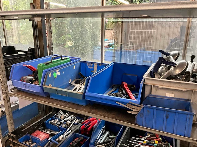 Handgereedschap - afbeelding 1 van  4