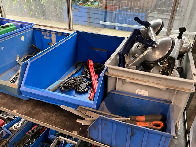 Handgereedschap - afbeelding 2 van  4