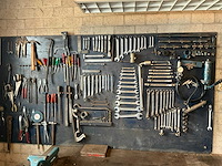 Handgereedschappen en toebehoren - afbeelding 1 van  7