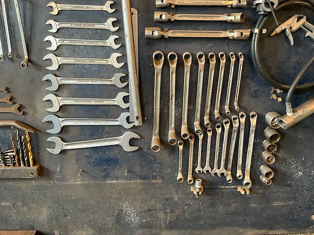 Handgereedschappen en toebehoren - afbeelding 3 van  7