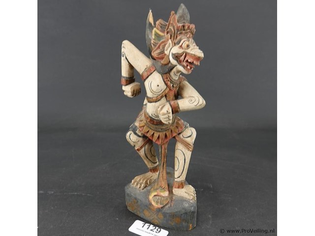 Handgesneden en handbeschilderd houten beeldje van hanuman - afbeelding 1 van  5