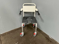 Handicare toiletstoel soft seats badaccessoire - afbeelding 1 van  5