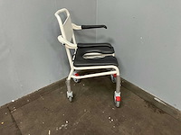 Handicare toiletstoel soft seats badaccessoire - afbeelding 3 van  5