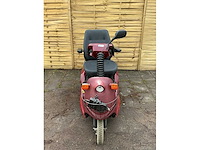 Handicare trophy 5 scootmobiel - afbeelding 1 van  10