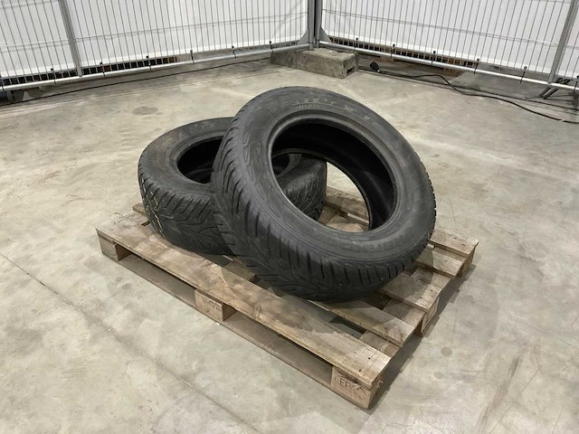 Handkook - autoband 255/60 r17 (2x) - afbeelding 1 van  6