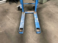 Handmatig palletlifter - afbeelding 3 van  5
