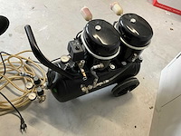 Handmatige spuitgiet machine met compressor - afbeelding 2 van  18