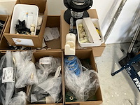 Handmatige spuitgiet machine met compressor - afbeelding 8 van  18