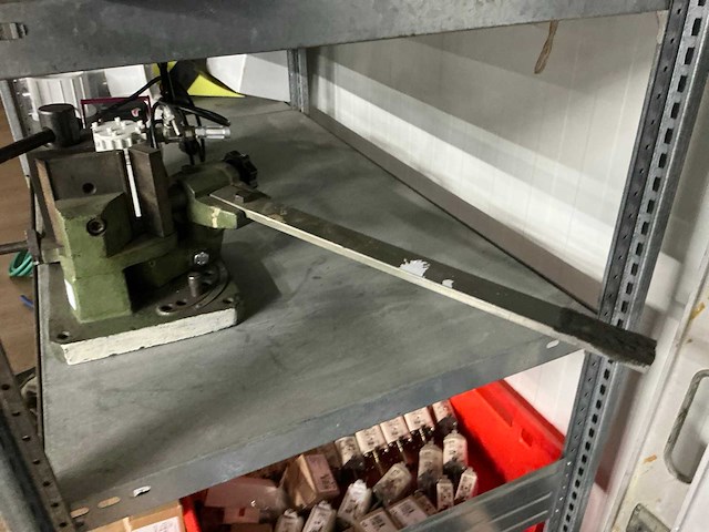 Handmatige strippenbuiger - afbeelding 2 van  3