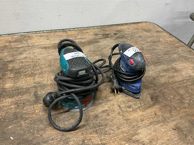 Handschuurmachine (2x) - afbeelding 1 van  3