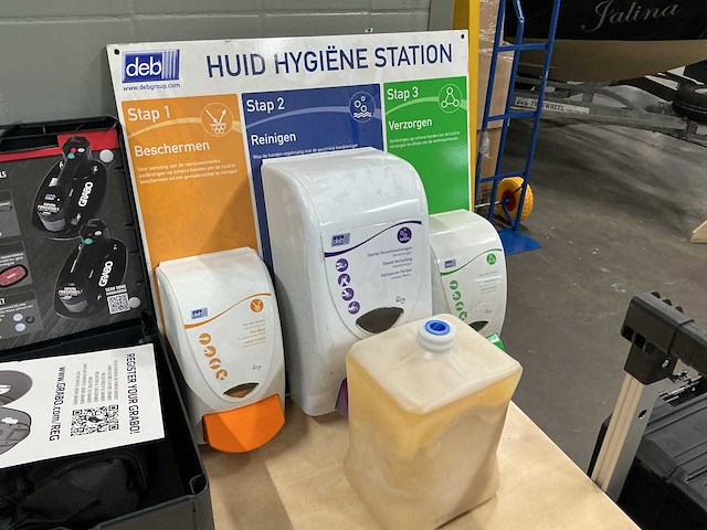 Handverzorging bord - afbeelding 2 van  2