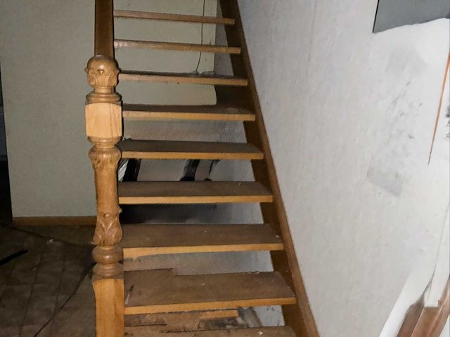 Handwerk vol eiken trap eik europees - afbeelding 3 van  3