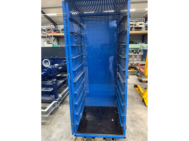 Haneu nederland werkplaatskast - afbeelding 2 van  2