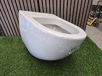 Hang toilet vitra, wit - afbeelding 1 van  6