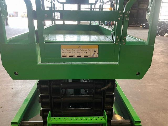 Hangcha hs1014tp elektrische rups schaarhoogwerker - afbeelding 12 van  13