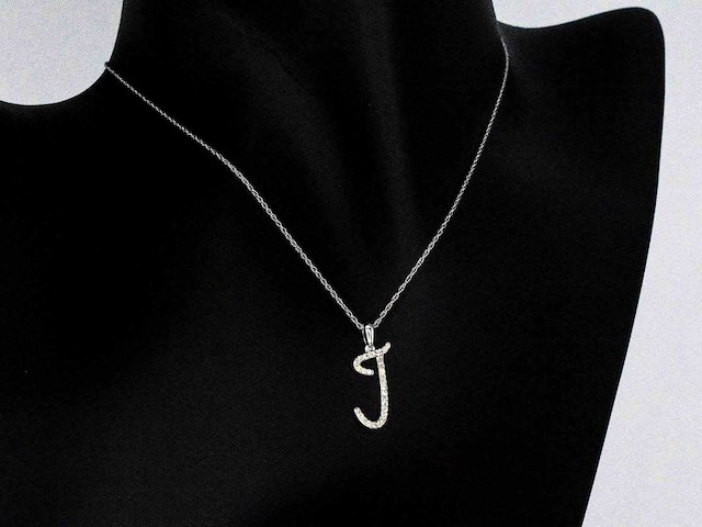 Hanger letter j met natuurlijke diamanten - afbeelding 4 van  6