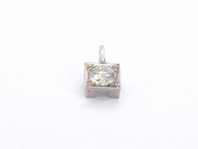Hanger met briljant geslepen diamant in vierkante zetting - afbeelding 7 van  9