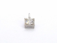 Hanger met briljant geslepen diamant in vierkante zetting - afbeelding 7 van  9