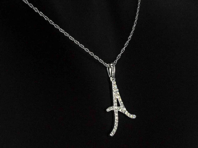 Hanger met echte natuurlijke diamanten in de letter a, excl. ketting, excl. ketting - afbeelding 4 van  7