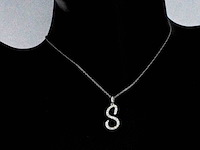 Hanger met echte natuurlijke diamanten in de letter s, excl. ketting - afbeelding 2 van  6