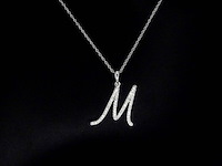 Hanger met natuurlijke diamanten in de letter m, excl. ketting
