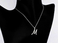 Hanger met natuurlijke diamanten in de letter m, excl. ketting - afbeelding 3 van  6