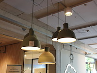 Hanglamp muuto unfold met 5 lichtpunten met rubberen kappen met doorsnede 31 cm. - afbeelding 1 van  3