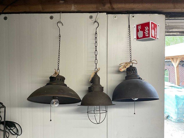 Hanglamp op batterij (3x) - afbeelding 1 van  5