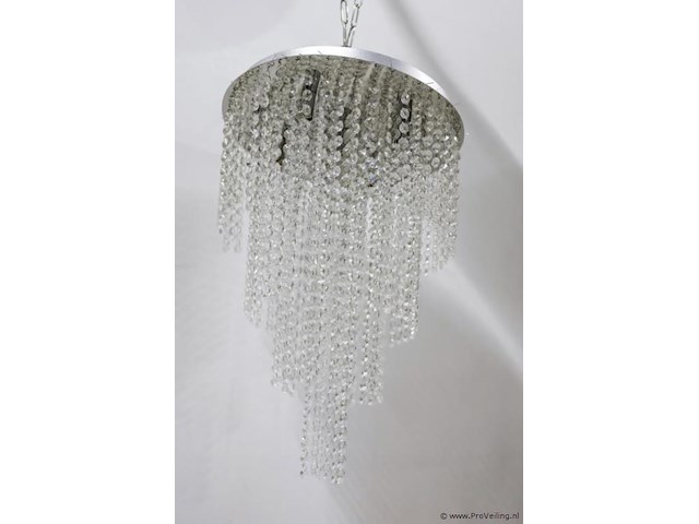 Hanglamp/kroonluchter met transparant kralenkettingen - afbeelding 1 van  3