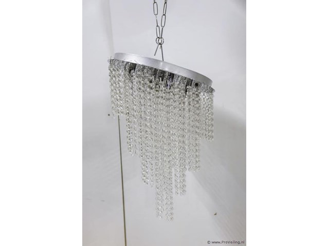 Hanglamp/kroonluchter met transparant kralenkettingen - afbeelding 2 van  2