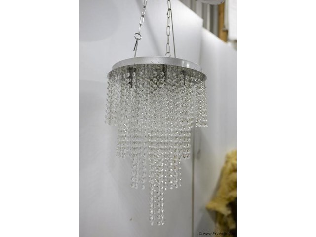 Hanglamp/kroonluchter met transparant kralenkettingen - afbeelding 2 van  2