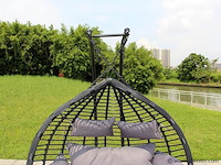 Hangstoel dubbel: 2 persoons 135 cm breed - hoogte 197 cm - zwart frame / grijze kussens - afbeelding 2 van  5