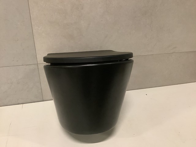 Hangtoilet incl. softclose zitting, mat zwart - afbeelding 4 van  4