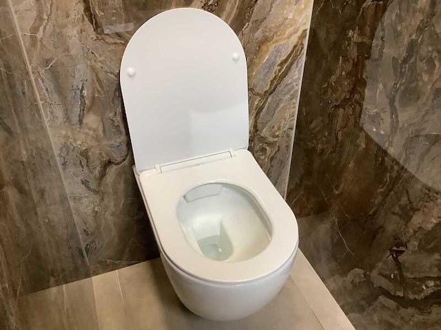 Hangtoilet met toiletbril, bi & hi, 176, wit - afbeelding 3 van  4