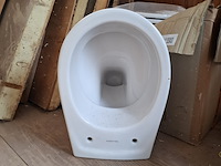 Hangtoilet met toiletbril, villeroy & boch, wit - afbeelding 2 van  9