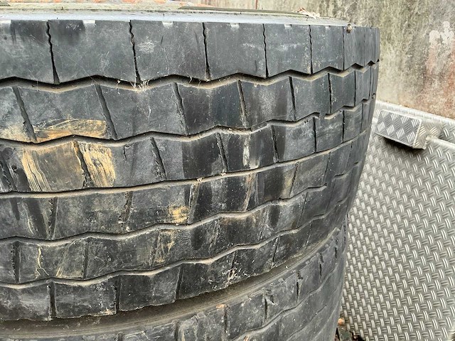 Hankook smart flex dh31 vrachtwagen banden (4x) - afbeelding 3 van  8