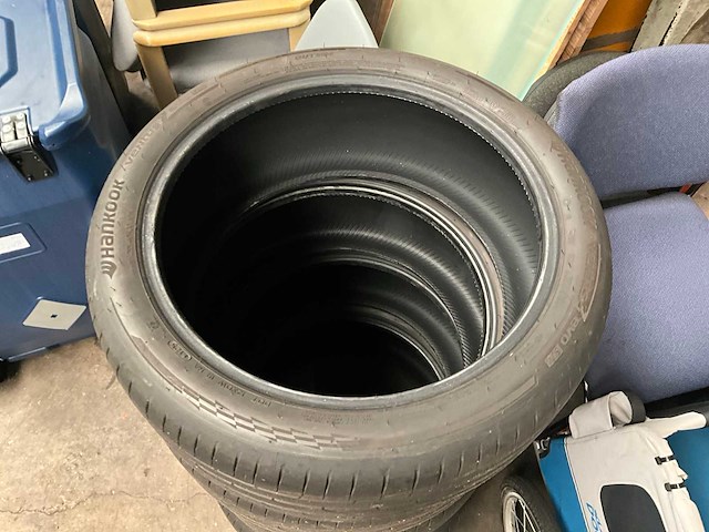 Hankook ventus 255/40r20 autoband (4x) - afbeelding 1 van  4