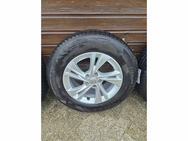 Hankook winter icept evo2 suv, opel grandland x (4x) - afbeelding 7 van  7