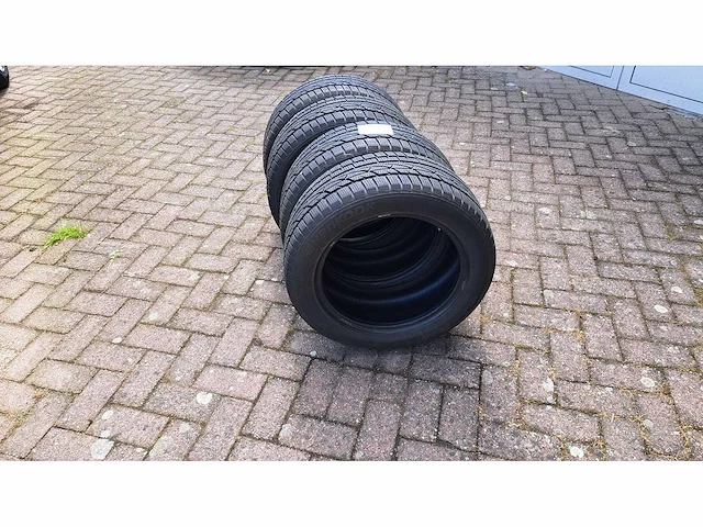 Hankook winterband (4x) - afbeelding 2 van  4