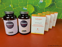 Hanoju rozenwortelcapsule rozenwortel capsules - 2 potjes á 180 capsules & nutrisan immuril - 4 doosjes á 60 capsules - afbeelding 1 van  8