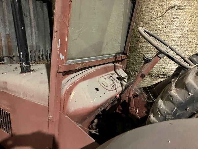 Hanomag - 1954 - r40 - tweewielaangedreven landbouwtractor - afbeelding 6 van  9