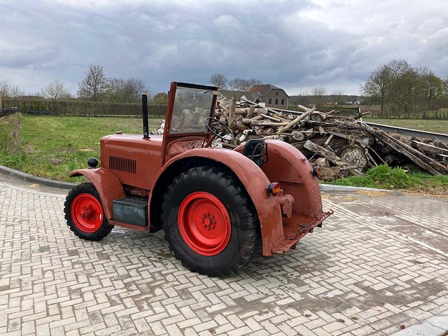 Hanomag - 1954 - r40 - tweewielaangedreven landbouwtractor - afbeelding 12 van  18