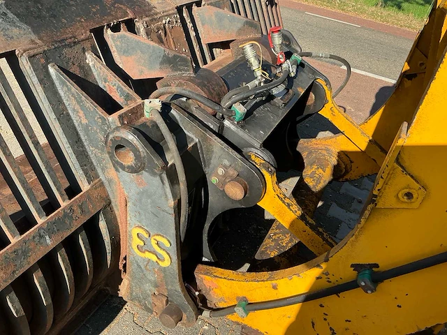 Hanomag 44d knikgestuurde shovel - afbeelding 34 van  36