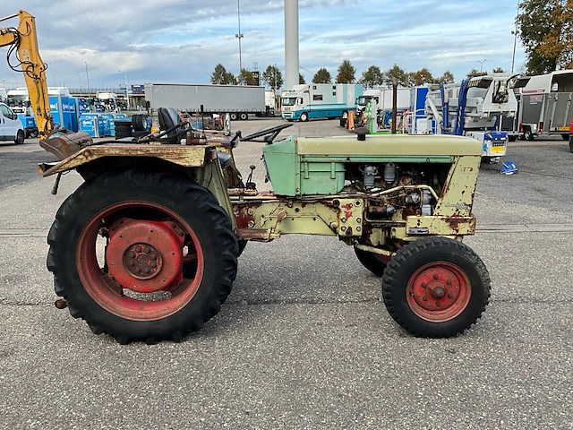 Hanomag granit 500e oldtimer tractor - afbeelding 17 van  20